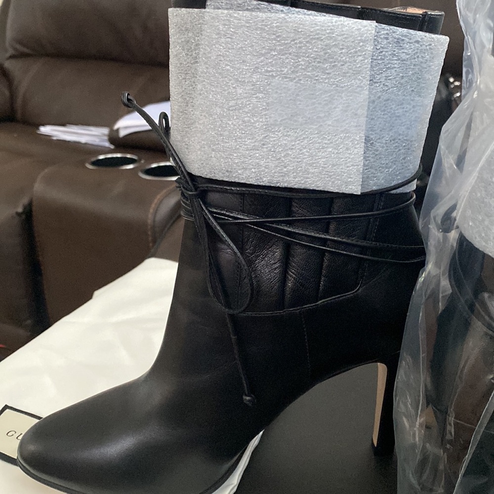 Authentic Gucci Boots - image 1